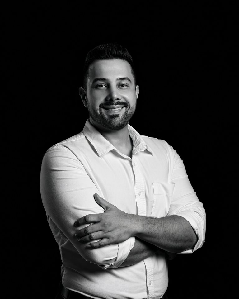 Dr Fernando Porras